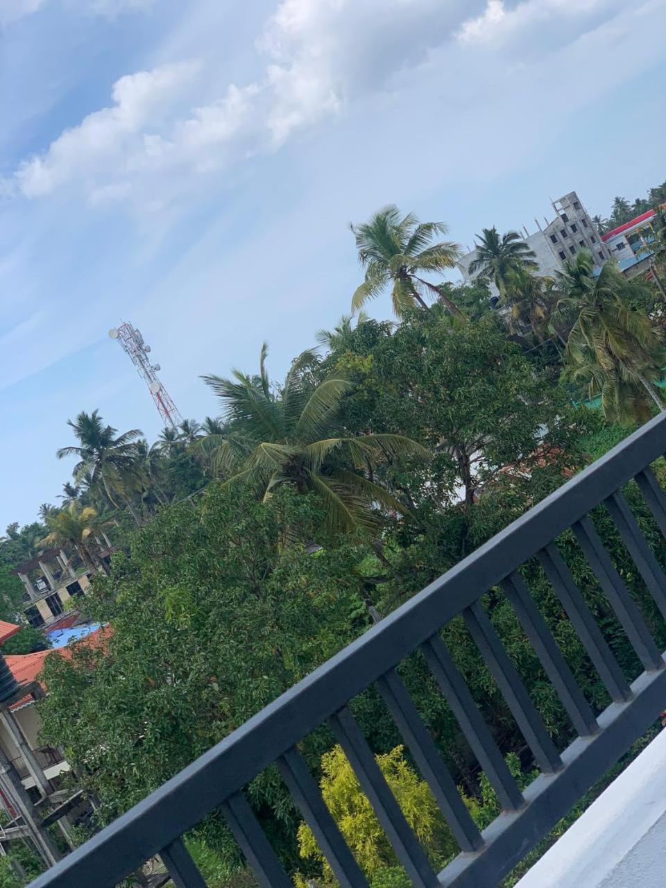 Lucky Transit Hotel - Katunayake Airport エクステリア 写真